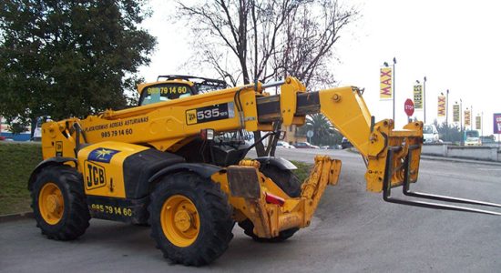 Formación en grúa torre, camión pluma, trabajos verticales en altura y prevención de riesgos en construcción
